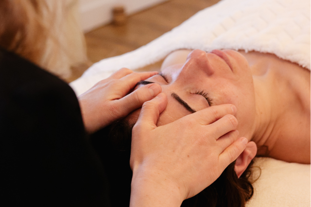 5) Soin du visage sur-mesure - 60min image